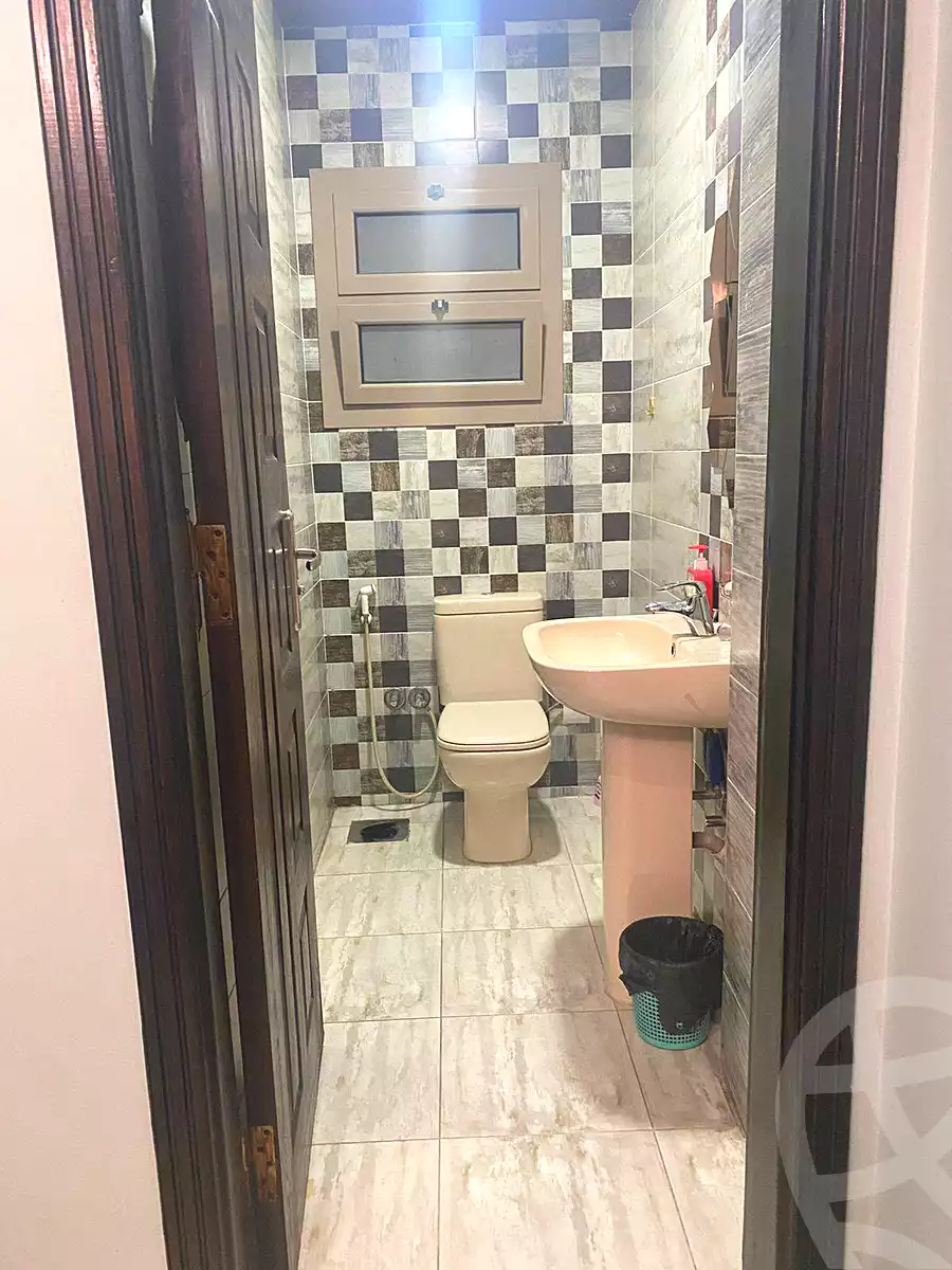 https://aqarmap.com.eg/en/listing/6662697-for-sale-cairo-helwan-helwan-el-sharkeya-mostafa-safwat-st