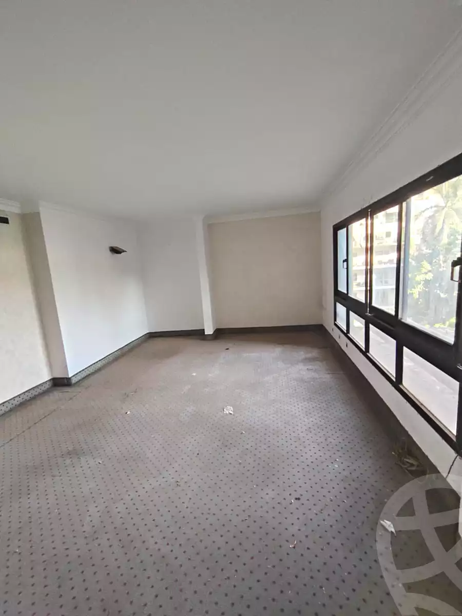 https://aqarmap.com.eg/en/listing/6662857-for-rent-cairo-downtown-bab-el-loaa-noubar-st