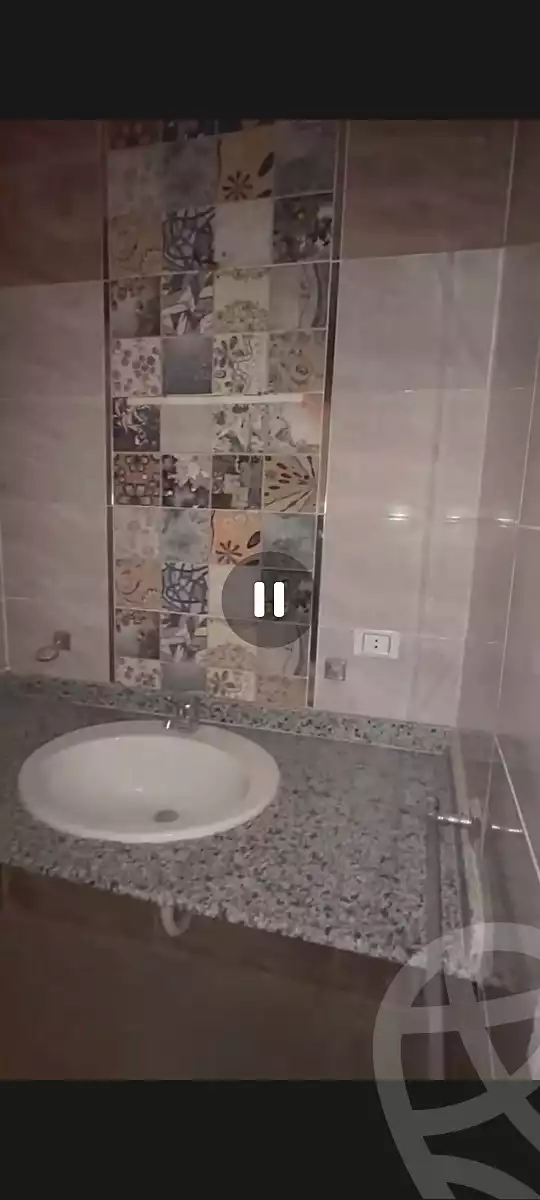 https://aqarmap.com.eg/en/listing/6663037-for-rent-cairo-ain-shams-ahmed-esmat-st