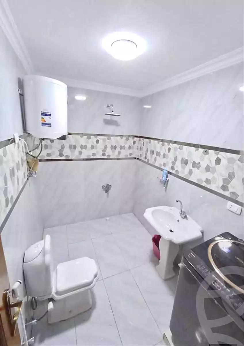 https://aqarmap.com.eg/en/listing/6662959-for-sale-cairo-ain-shams-ahmed-esmat-st
