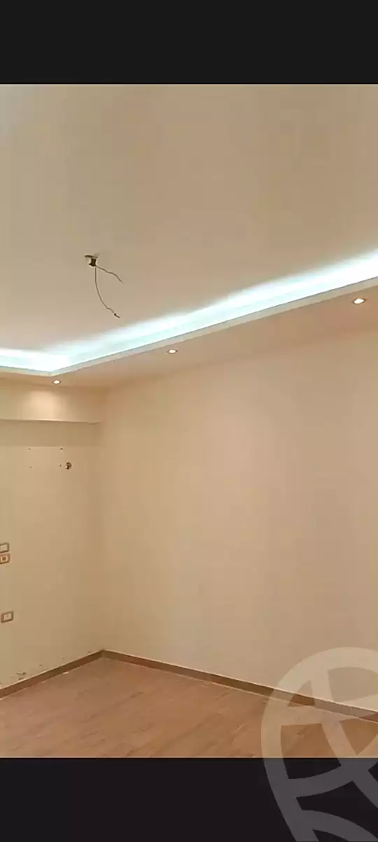 https://aqarmap.com.eg/ar/listing/6663840-for-rent-cairo-new-cairo-90th-street-south-teseen-st