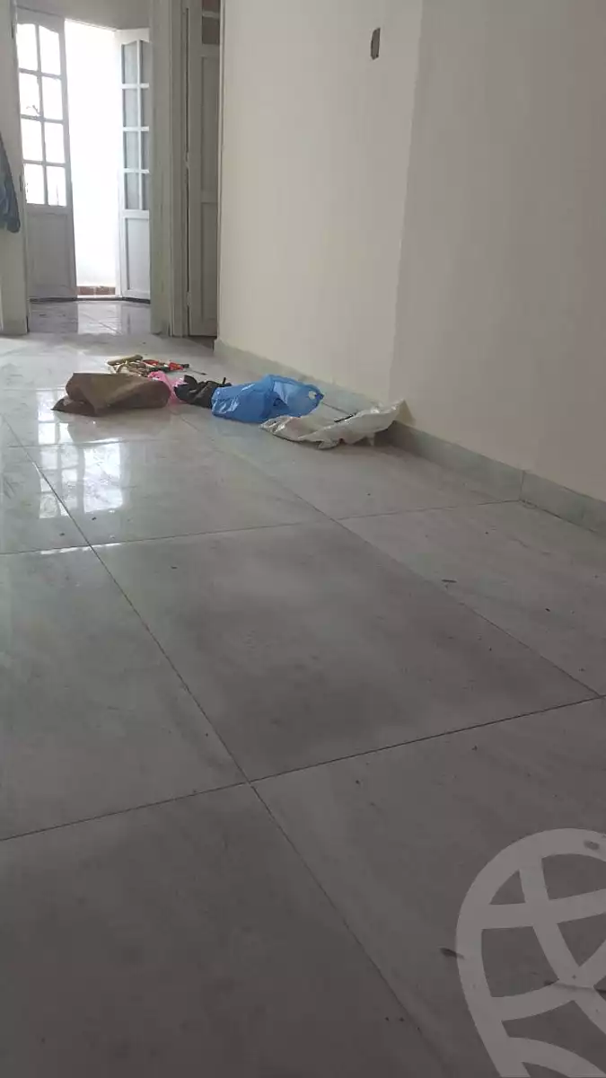 https://aqarmap.com.eg/ar/listing/6663977-for-sale-alexandria-lauran-shr-bw-qyr-tryq-lhry