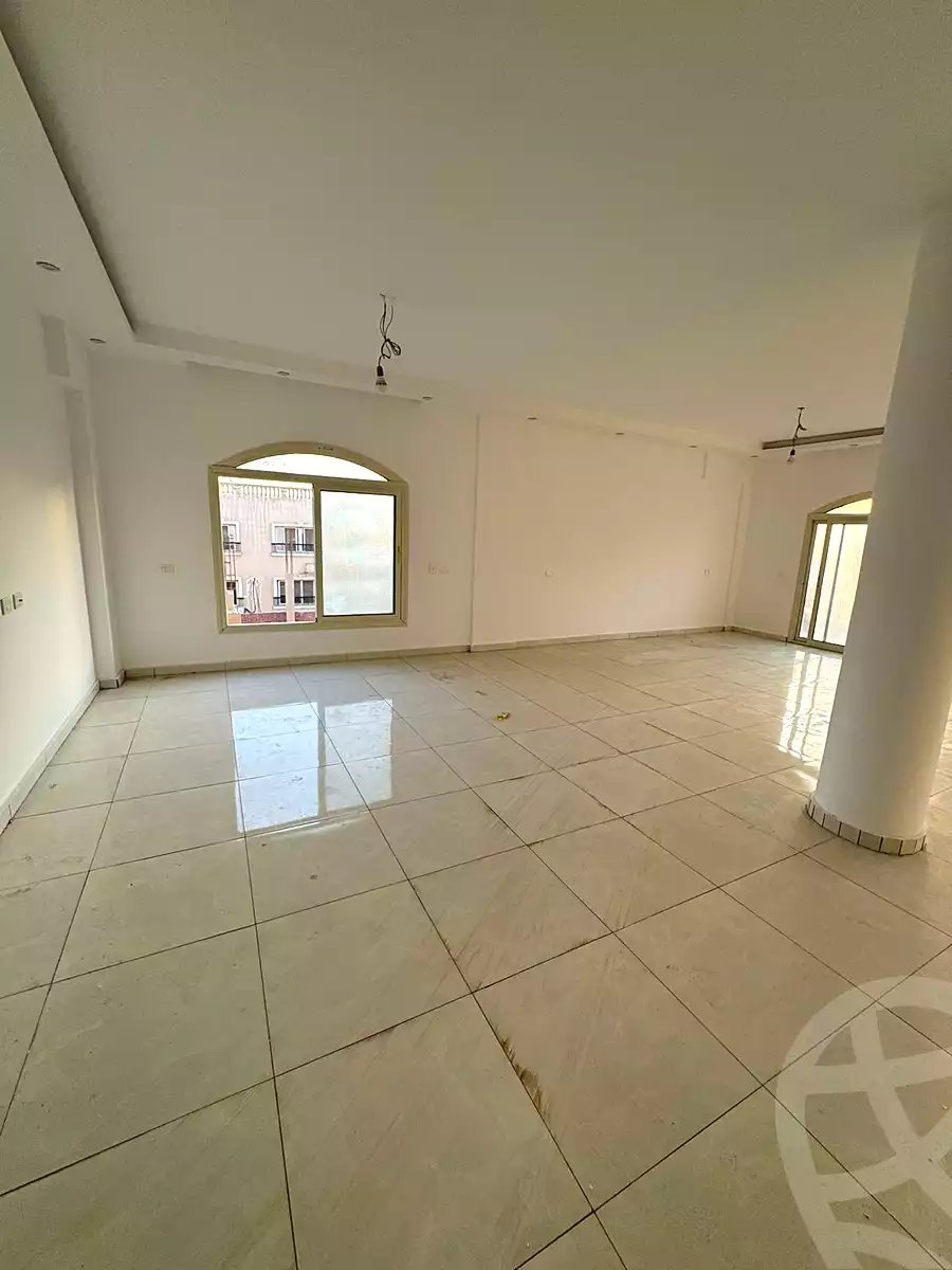 https://aqarmap.com.eg/ar/listing/6664471-for-rent-cairo-6th-of-october-garb-someed-neighborhood-10th-street-102
