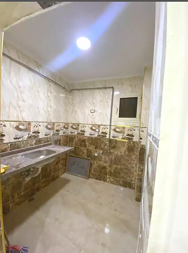 https://aqarmap.com.eg/ar/listing/6664726-for-sale-alexandria-l-jmy-lbytsh-el-reyad-st