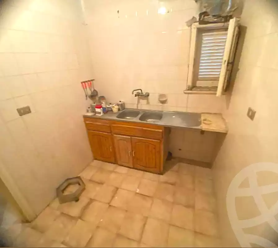 https://aqarmap.com.eg/ar/listing/6664750-for-sale-alexandria-l-jmy-lbytsh-el-hanafeya-st