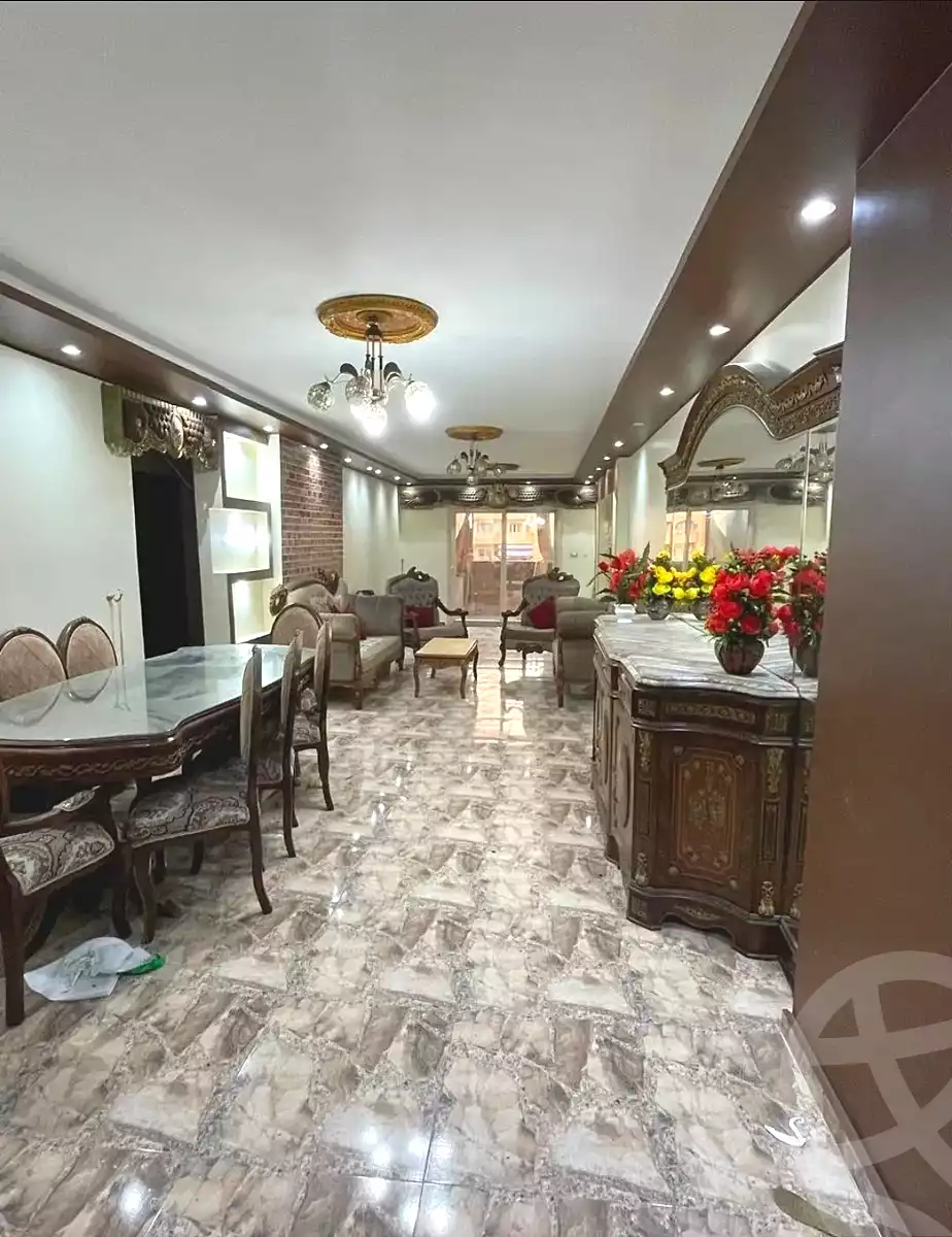https://aqarmap.com.eg/ar/listing/6664800-for-sale-alexandria-l-jmy-lbytsh-bianchiii-el-bashwat-st
