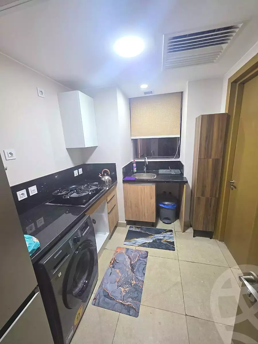 https://aqarmap.com.eg/ar/listing/6664863-for-rent-cairo-el-sheikh-zayed-city-compounds-zyd-wr-llttwyr-park-towers-zed-el-sheikh-zayed-compound