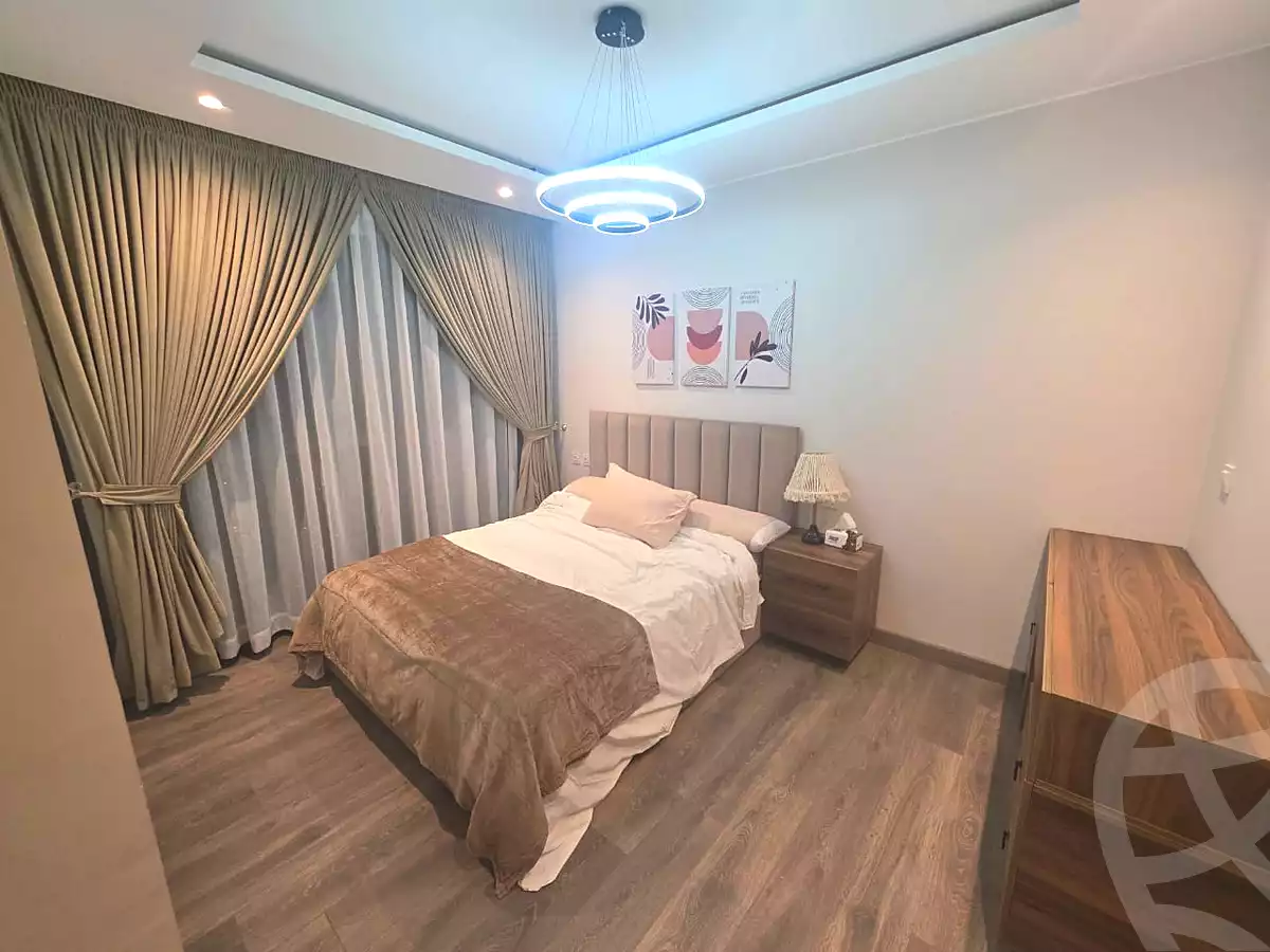 https://aqarmap.com.eg/ar/listing/6664863-for-rent-cairo-el-sheikh-zayed-city-compounds-zyd-wr-llttwyr-park-towers-zed-el-sheikh-zayed-compound