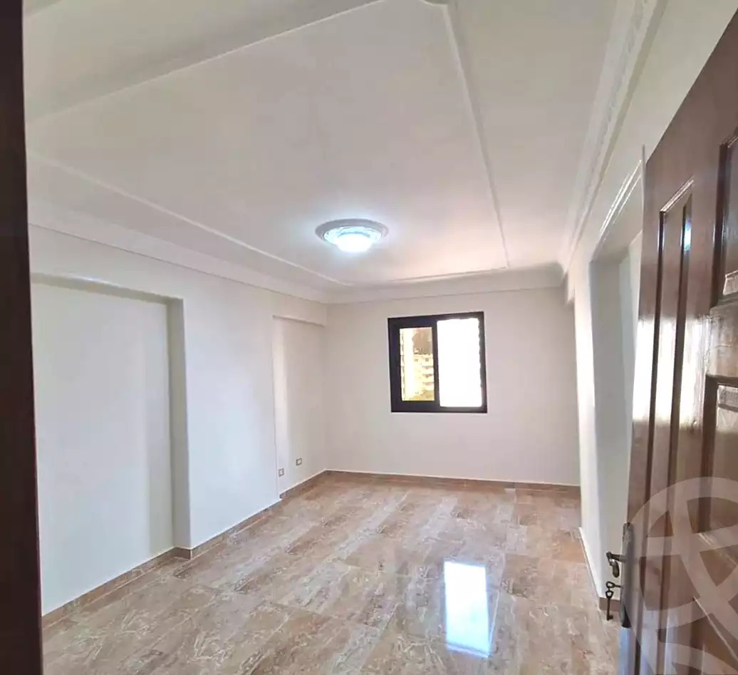 https://aqarmap.com.eg/en/listing/6664890-for-sale-alexandria-sydy-bshr-sydy-bshr-bhry-shr-mhmwd-l-yswy
