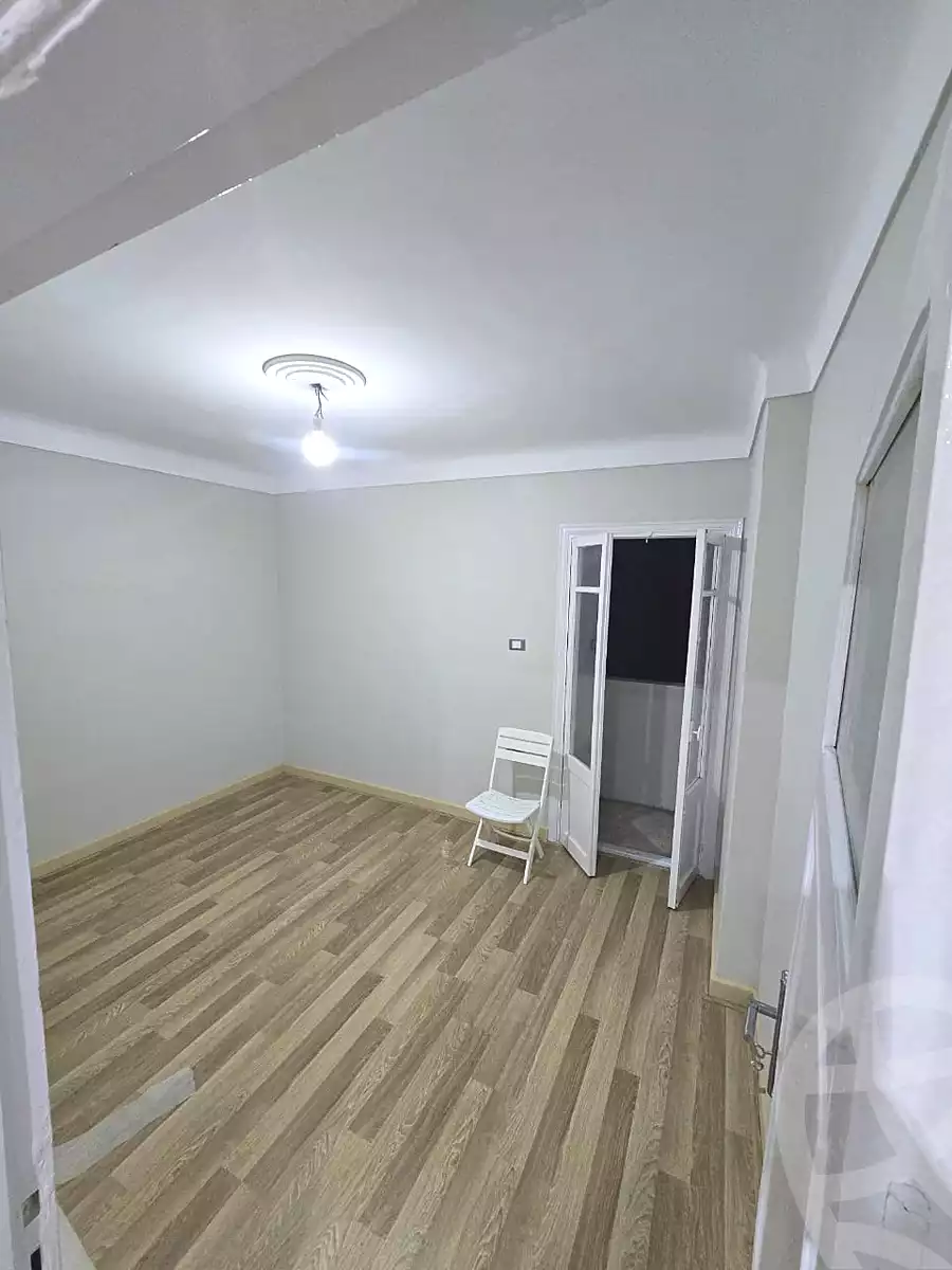 https://aqarmap.com.eg/ar/listing/6665038-for-sale-alexandria-ganaklis-el-arwam-church-st