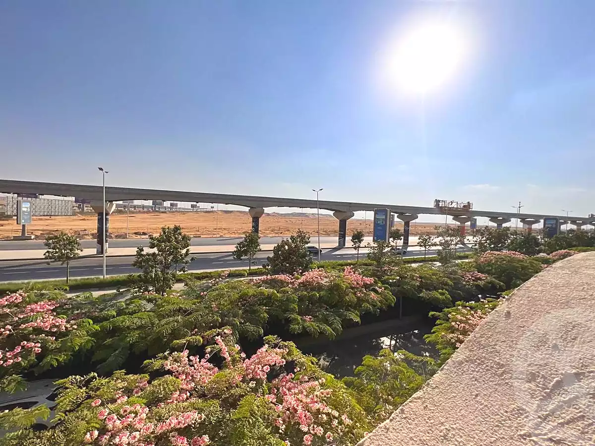 https://aqarmap.com.eg/en/listing/6665202-for-rent-cairo-new-cairo-compounds-el-patio-oro