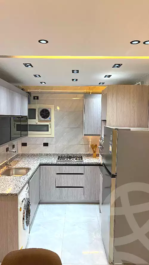 https://aqarmap.com.eg/ar/listing/6665689-for-rent-cairo-new-cairo-lrhb-city-malls-and-markets