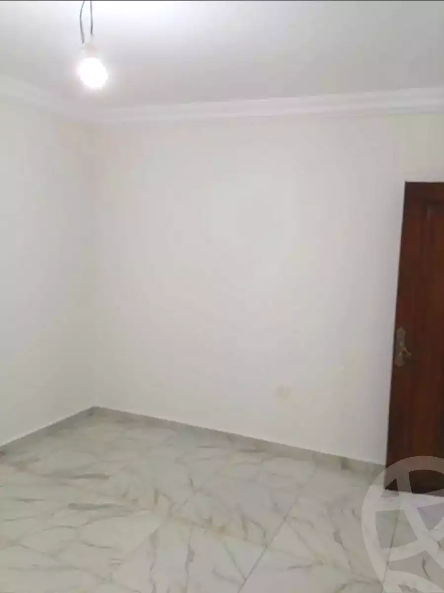 https://aqarmap.com.eg/ar/listing/6665727-for-sale-alexandria-l-jmy-lbytsh-bianchiii-el-arbaeen-st