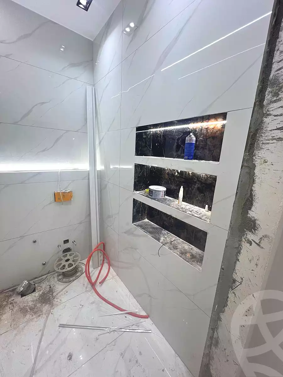 https://aqarmap.com.eg/ar/listing/6666263-for-sale-cairo-el-sheikh-zayed-city-el-hay-eltaseaa-lhy-lts