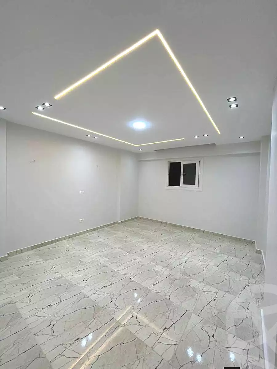 https://aqarmap.com.eg/ar/listing/6666884-for-sale-alexandria-l-jmy-lbytsh-el-reyad-st