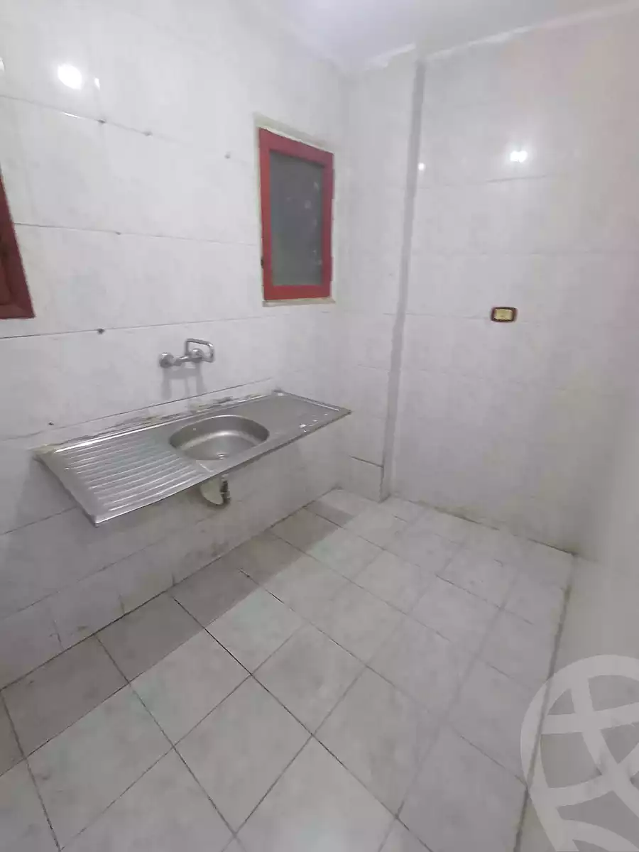 https://aqarmap.com.eg/en/listing/6666929-for-sale-alexandria-sydy-bshr-sydy-bshr-bhry-shr-khld-bn-lwlyd