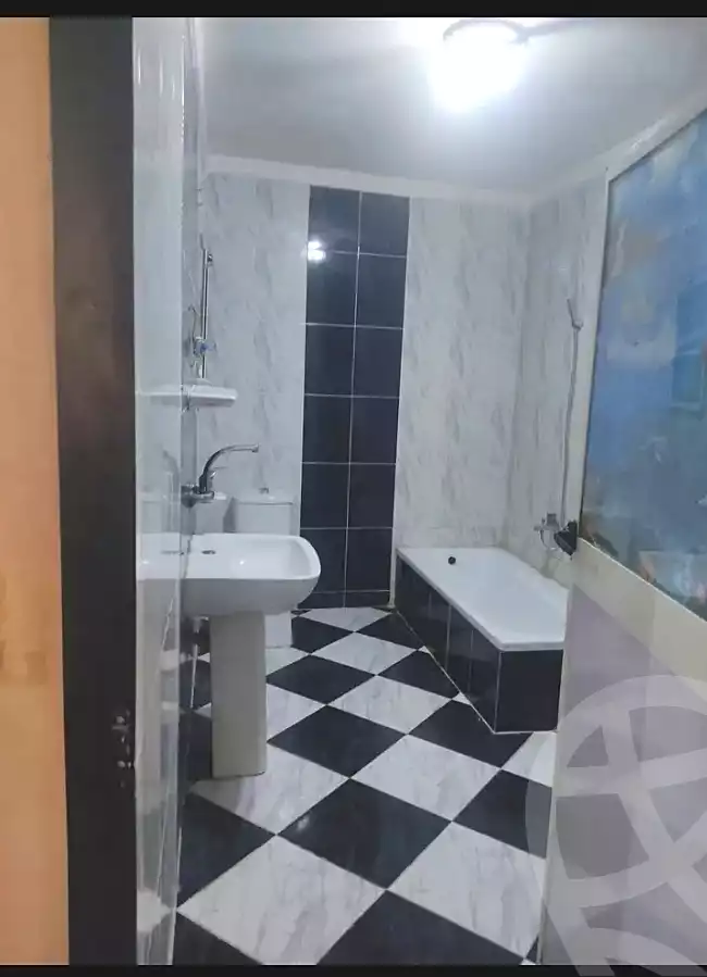 https://aqarmap.com.eg/ar/listing/6667025-for-sale-alexandria-alhadara-new-el-hadra