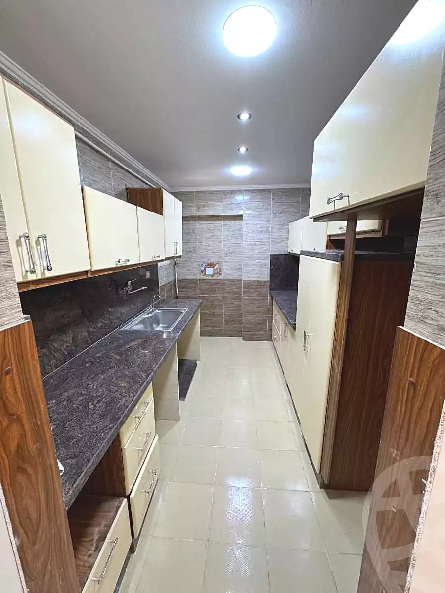 https://aqarmap.com.eg/ar/listing/6667041-for-sale-alexandria-el-asafra-l-sfr-bhry-edrees-st