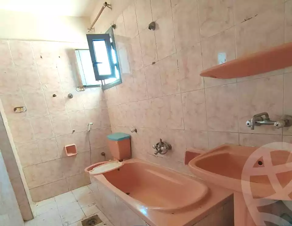 https://aqarmap.com.eg/ar/listing/6667279-for-sale-alexandria-l-jmy-lbytsh-el-salam-st