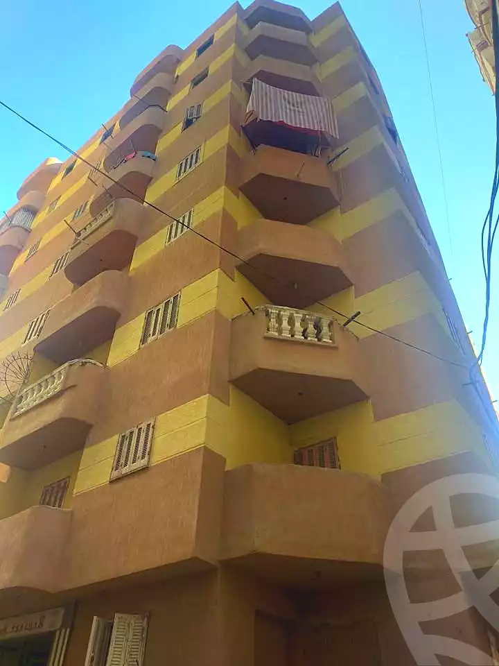 https://aqarmap.com.eg/en/listing/6668050-for-sale-alexandria-l-jmy-el-kilo-21