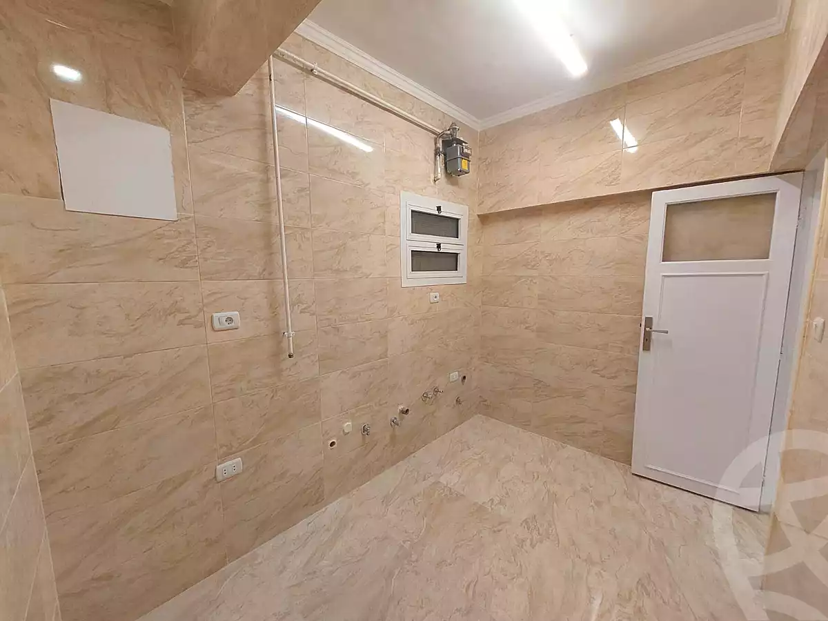 https://aqarmap.com.eg/ar/listing/6668104-for-sale-cairo-el-sheikh-zayed-city-shr-lshbb