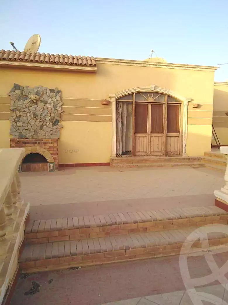 https://aqarmap.com.eg/ar/listing/6668859-for-sale-cairo-new-cairo-ganob-el-akadamiya-south-academy-b-taha-hussein-st