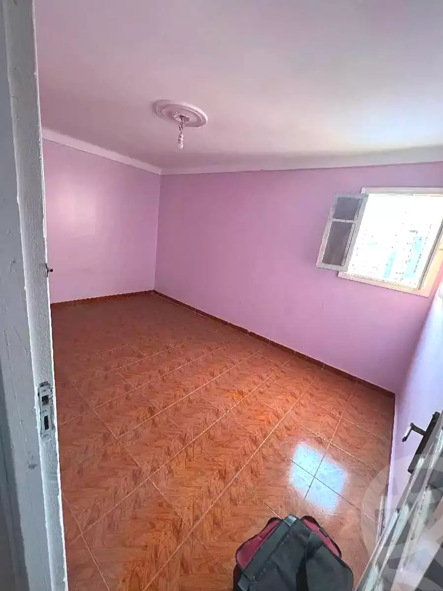https://aqarmap.com.eg/ar/listing/6668895-for-sale-alexandria-el-asafra-shr-45