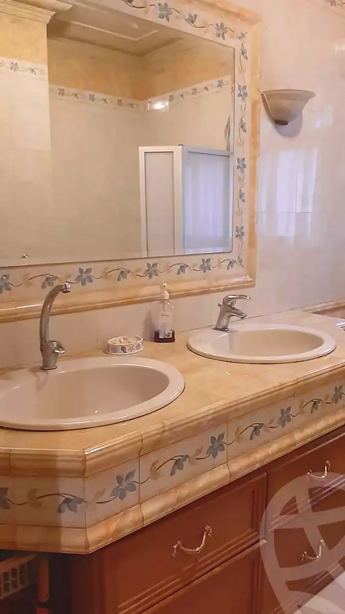 https://aqarmap.com.eg/ar/listing/6668908-for-sale-cairo-heliopolis-el-higaz-square-el-hegaz-st
