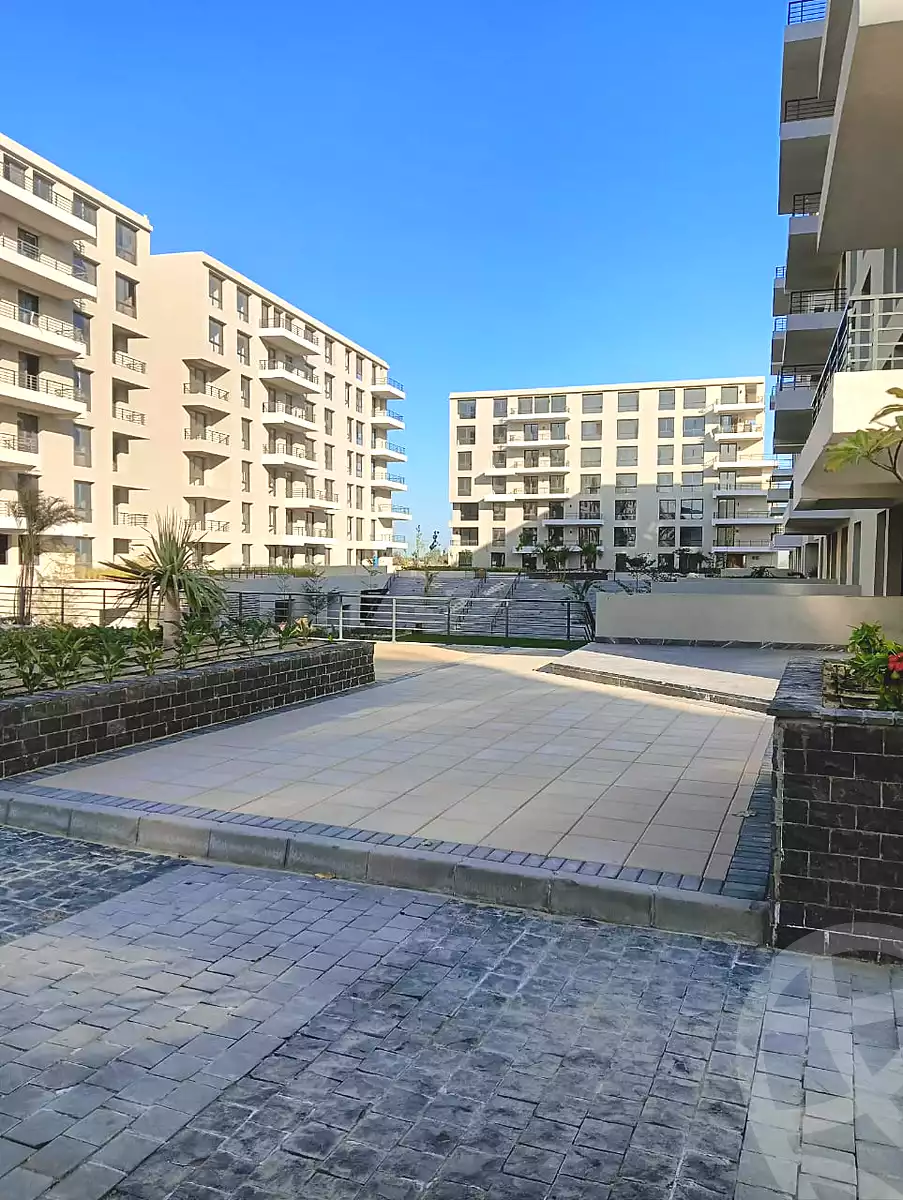 https://aqarmap.com.eg/ar/listing/6668920-for-sale-alexandria-international-coastal-road-compounds-in-international-coastal-road-blm-hylz-lskndry