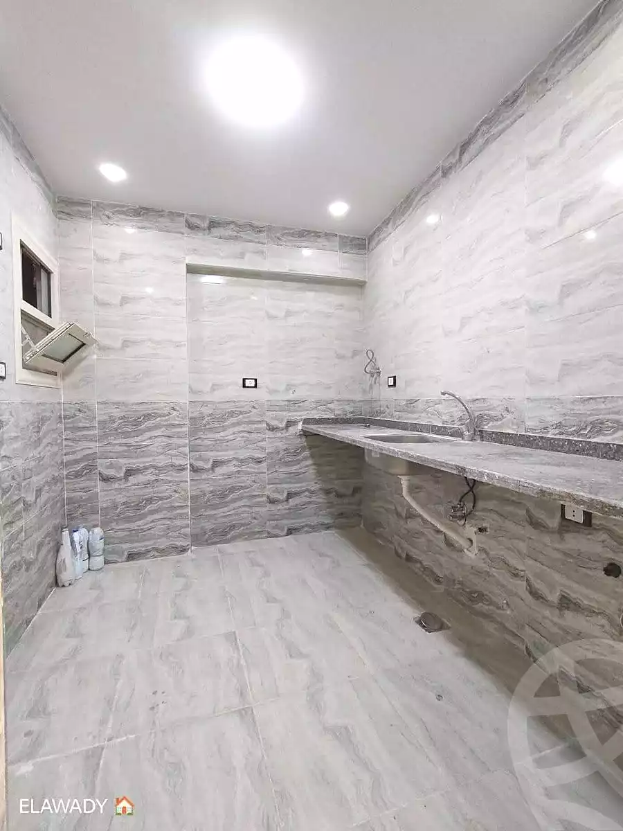 https://aqarmap.com.eg/ar/listing/6670022-for-sale-alexandria-l-jmy-lbytsh-ain-shams-st