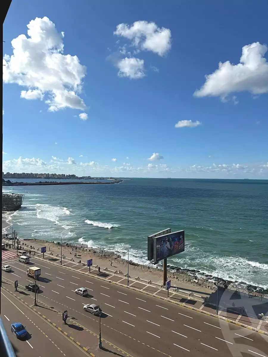 https://aqarmap.com.eg/ar/listing/6670256-for-sale-alexandria-camp-cesar