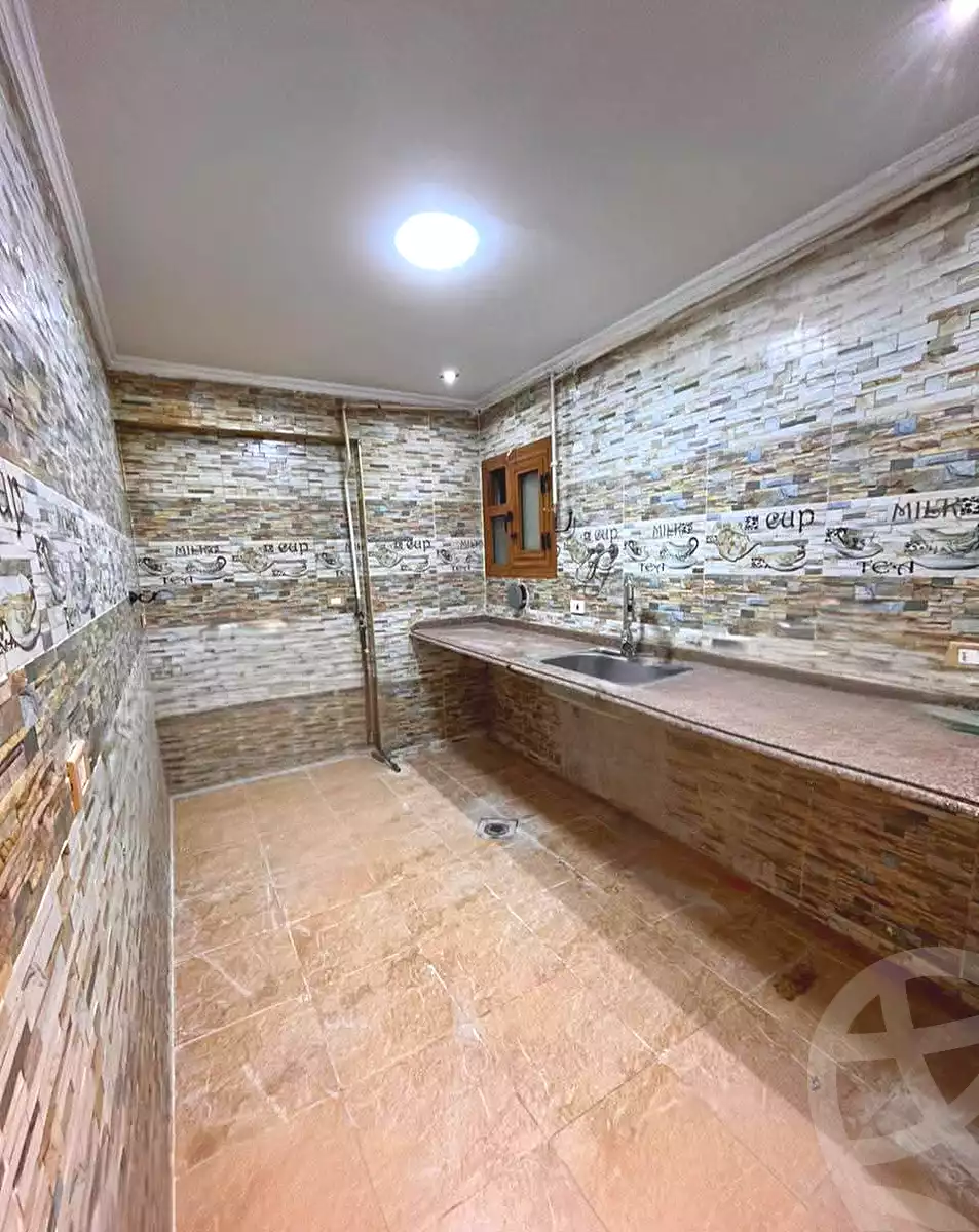 https://aqarmap.com.eg/ar/listing/6670274-for-sale-alexandria-l-jmy-lbytsh-el-reyad-st