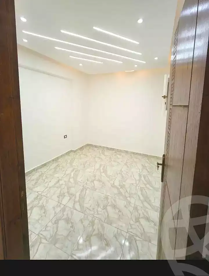 https://aqarmap.com.eg/ar/listing/6670486-for-sale-alexandria-sydy-bshr-sydy-bshr-bhry-gamal-abd-el-nasir-st