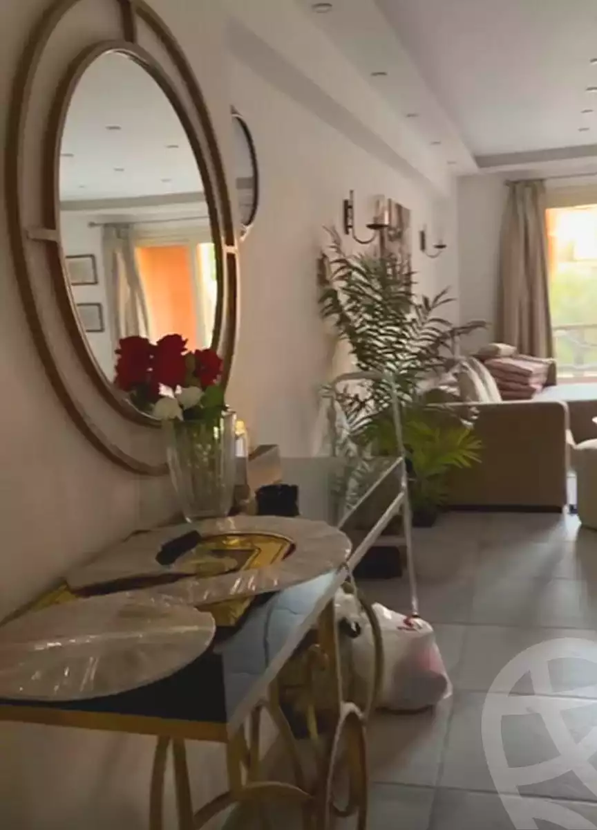 https://aqarmap.com.eg/en/listing/6670921-for-rent-cairo-el-sheikh-zayed-city-compounds-green-3