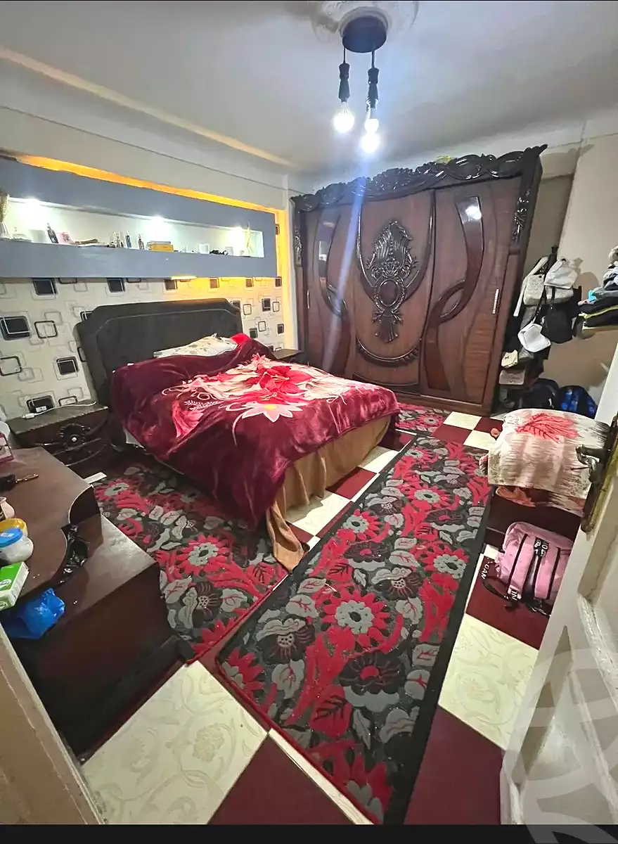 https://aqarmap.com.eg/ar/listing/6671463-for-sale-alexandria-sydy-bshr-sydy-bshr-bhry-ali-hipa-st