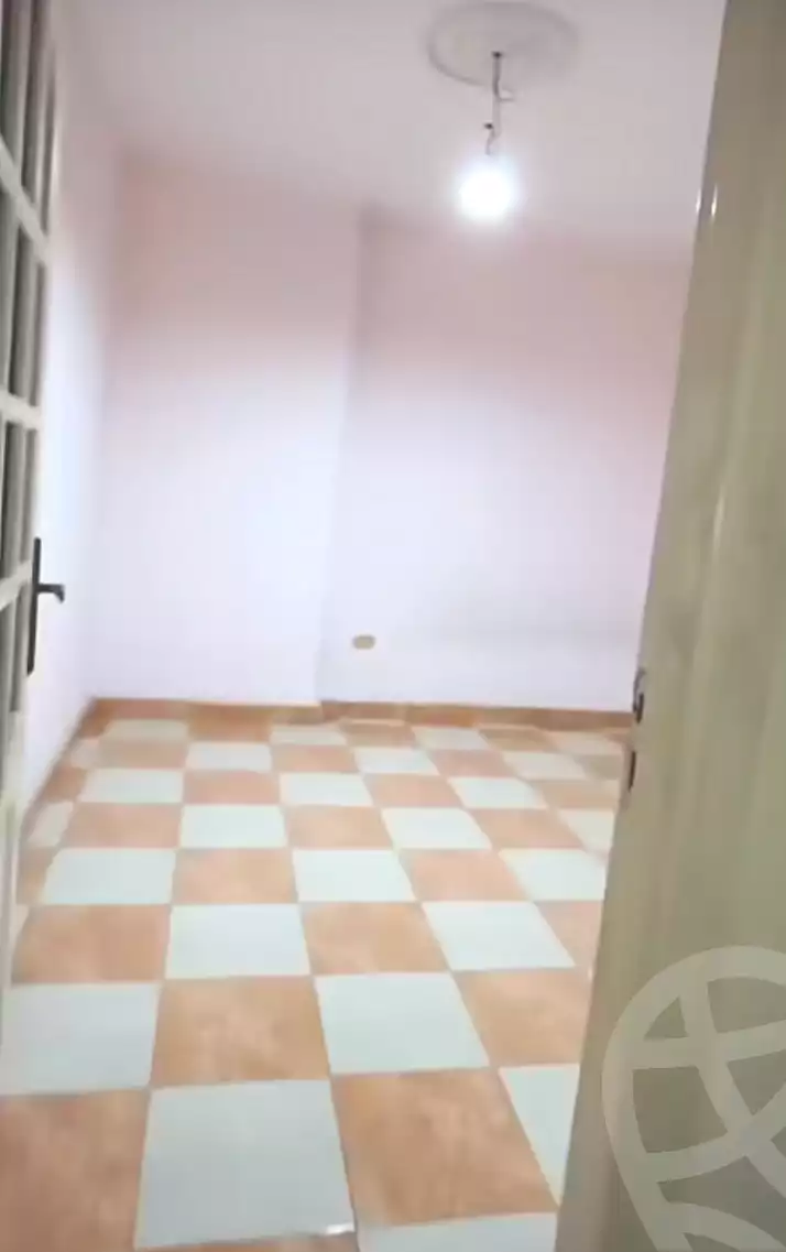 https://aqarmap.com.eg/ar/listing/6671705-for-sale-cairo-ain-shams-ain-shams-el-sharkia-el-eshrein-stt