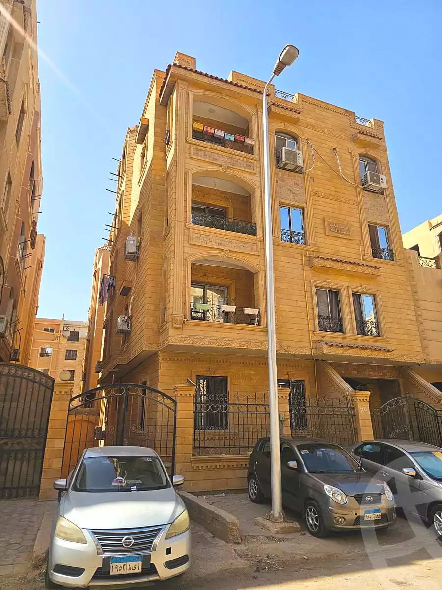 https://aqarmap.com.eg/ar/listing/6671692-for-sale-cairo-new-cairo-south-investors-al-gezira-st