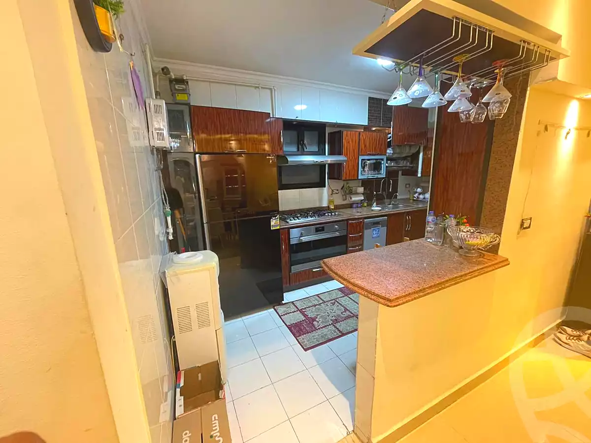 https://aqarmap.com.eg/ar/listing/6671878-for-sale-alexandria-lauran-mohammed-al-eqbal-st