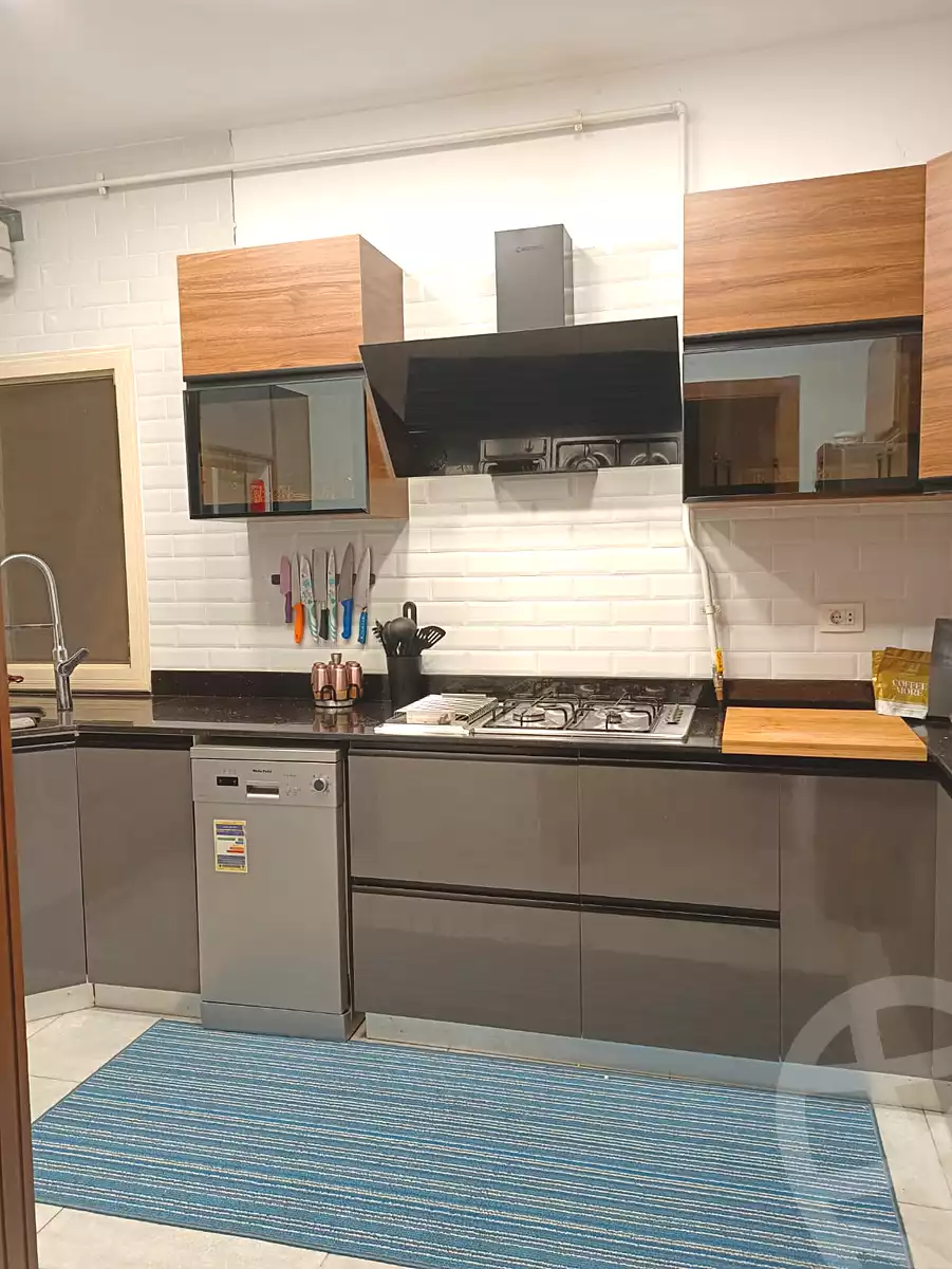 https://aqarmap.com.eg/ar/listing/6672157-for-sale-cairo-new-cairo-el-banafsg-el-banafsag-omarat-al-gabri-st