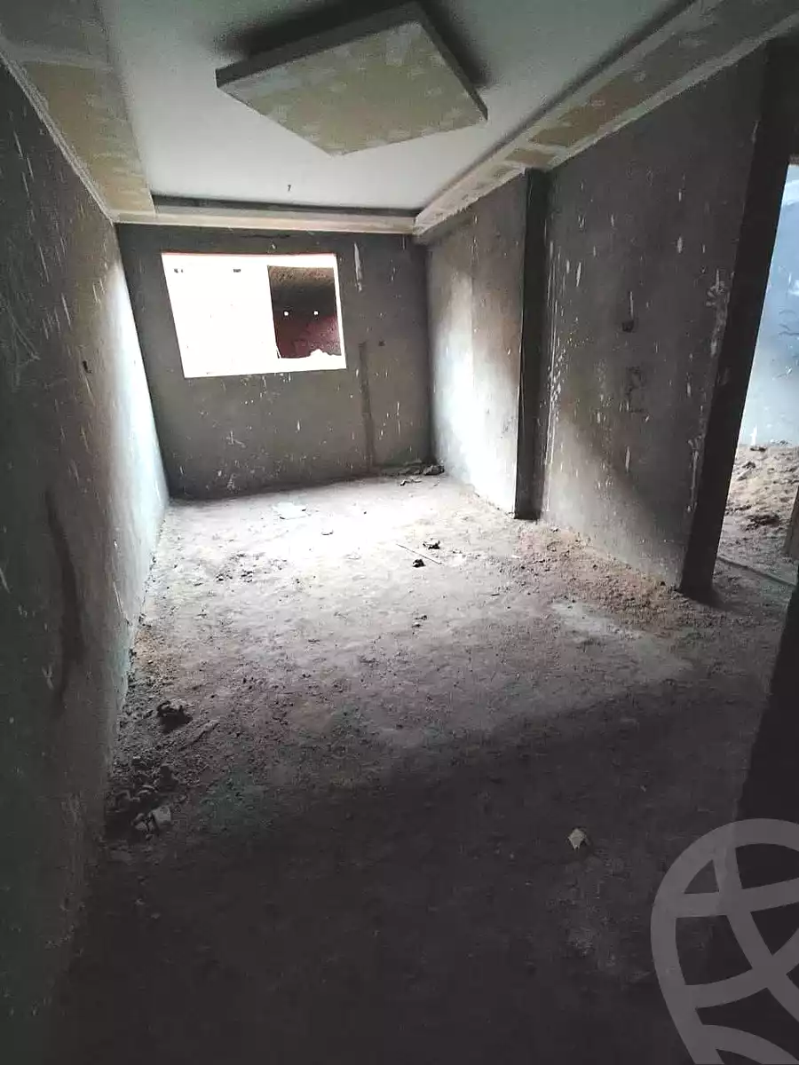 https://aqarmap.com.eg/en/listing/6672280-for-sale-cairo-helwan-hadayek-helwan-el-eshrein-st