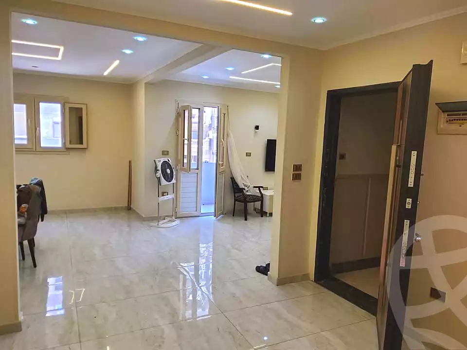 https://aqarmap.com.eg/ar/listing/6672645-for-sale-alexandria-sydy-bshr-sydy-bshr-bhry-gamal-abd-el-nasir-st