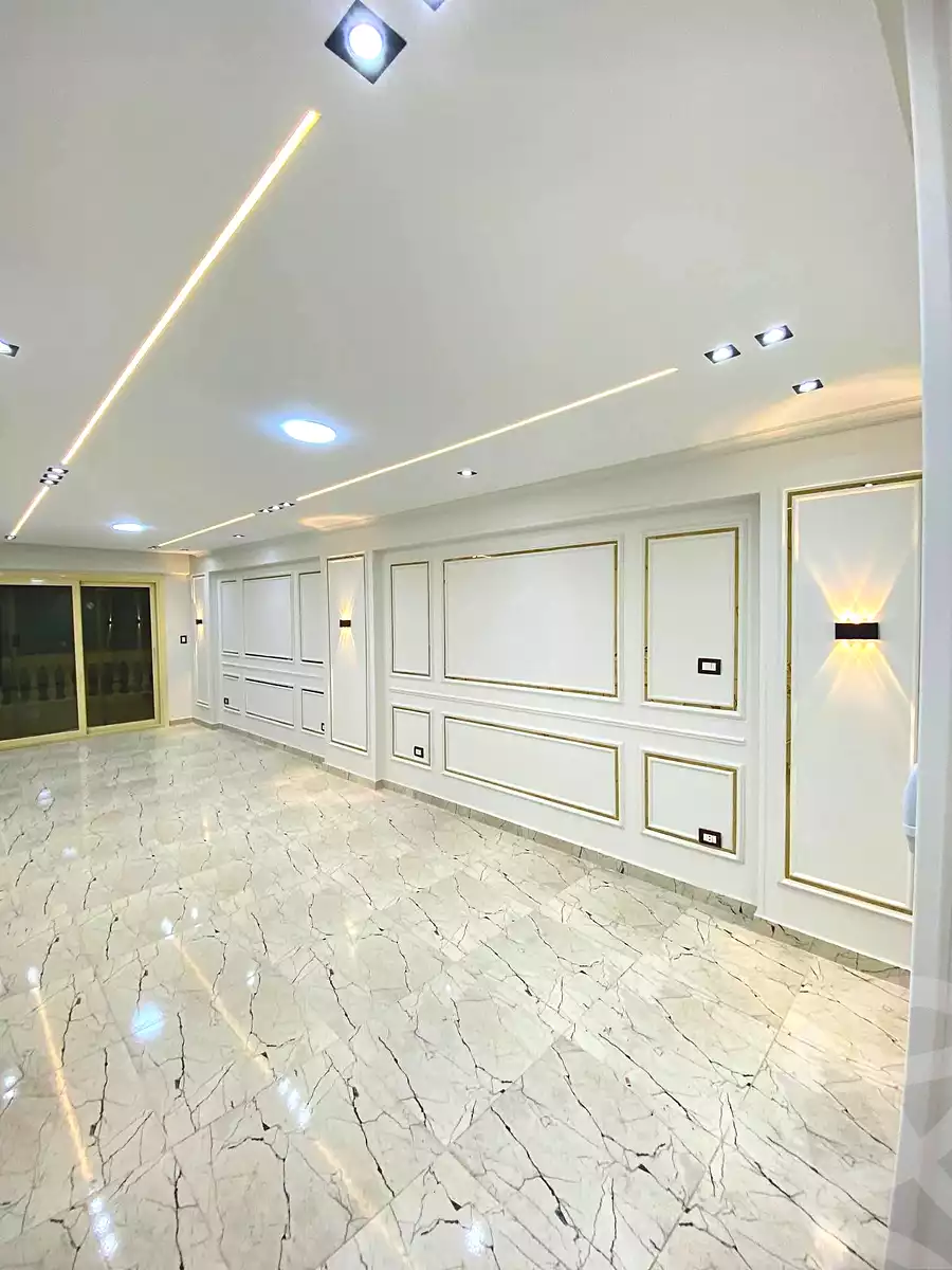 https://aqarmap.com.eg/ar/listing/6672895-for-sale-alexandria-l-jmy-lbytsh-el-reyad-st