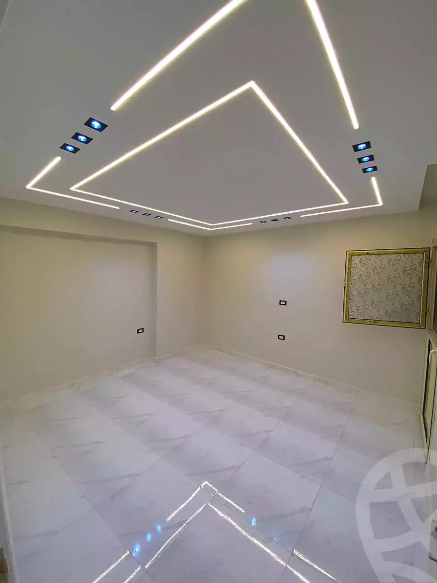 https://aqarmap.com.eg/ar/listing/6673176-for-sale-alexandria-l-jmy-lbytsh-bianchiii-el-arbaeen-st