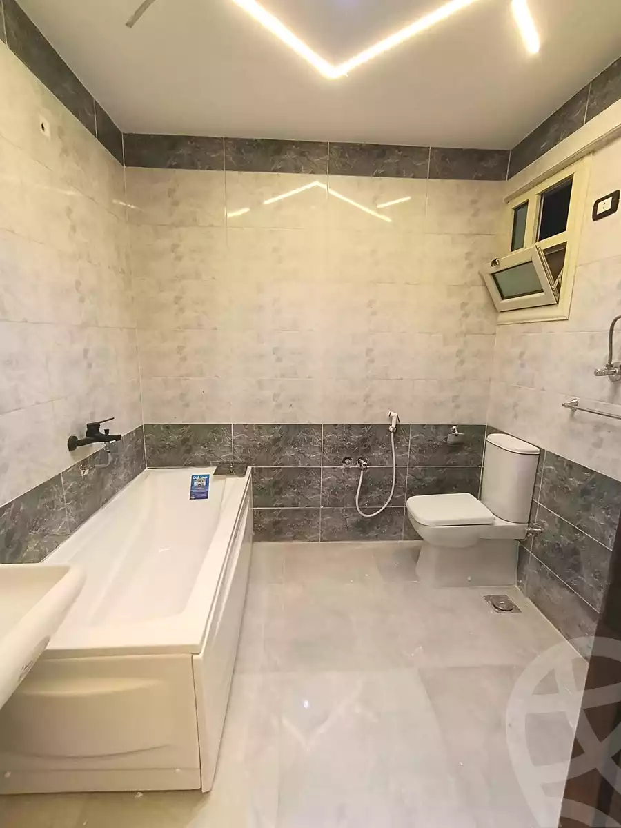 https://aqarmap.com.eg/en/listing/6673231-for-sale-cairo-elnozha-Streettt-27