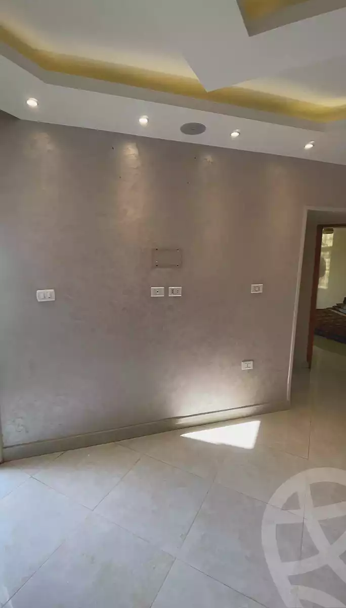https://aqarmap.com.eg/ar/listing/6673385-for-sale-cairo-new-cairo-first-settlement-skn-lshbb-ljnwby