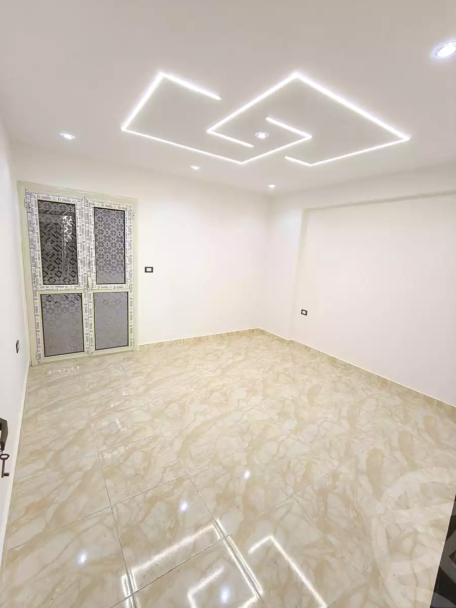 https://aqarmap.com.eg/en/listing/6675312-for-sale-alexandria-lsywf-el-falki