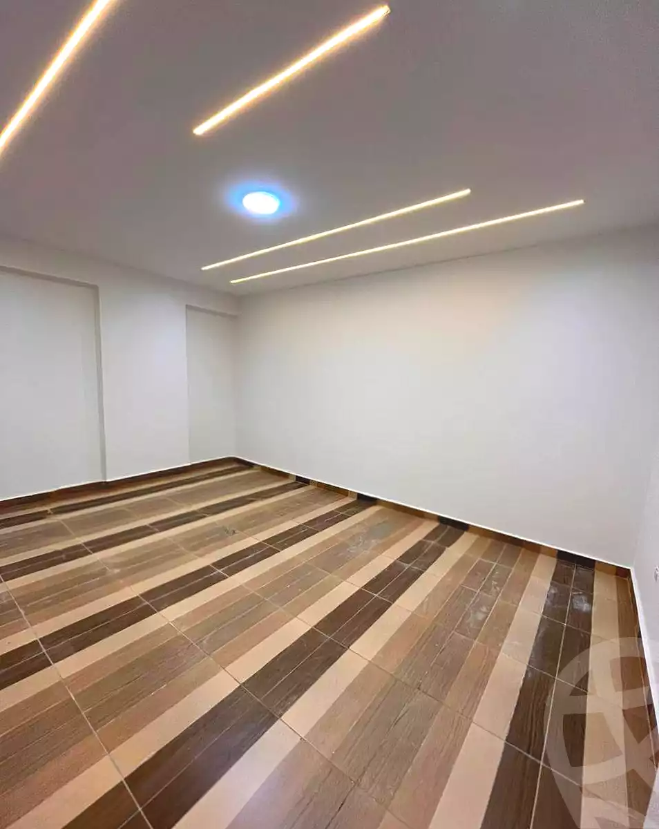 https://aqarmap.com.eg/ar/listing/6675379-for-sale-alexandria-l-jmy-lbytsh-el-reyad-st