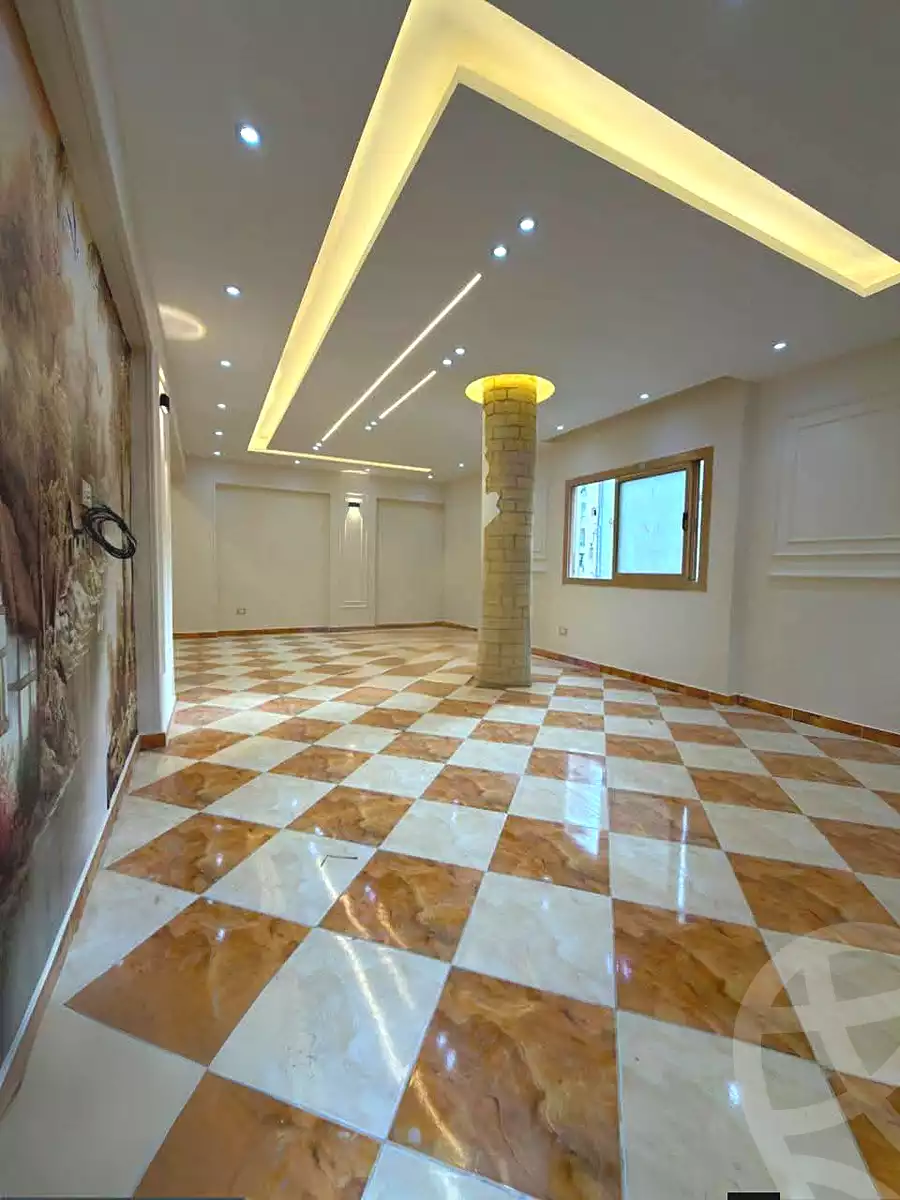 https://aqarmap.com.eg/ar/listing/6675386-for-sale-alexandria-l-jmy-lbytsh-mahmoud-awad-st