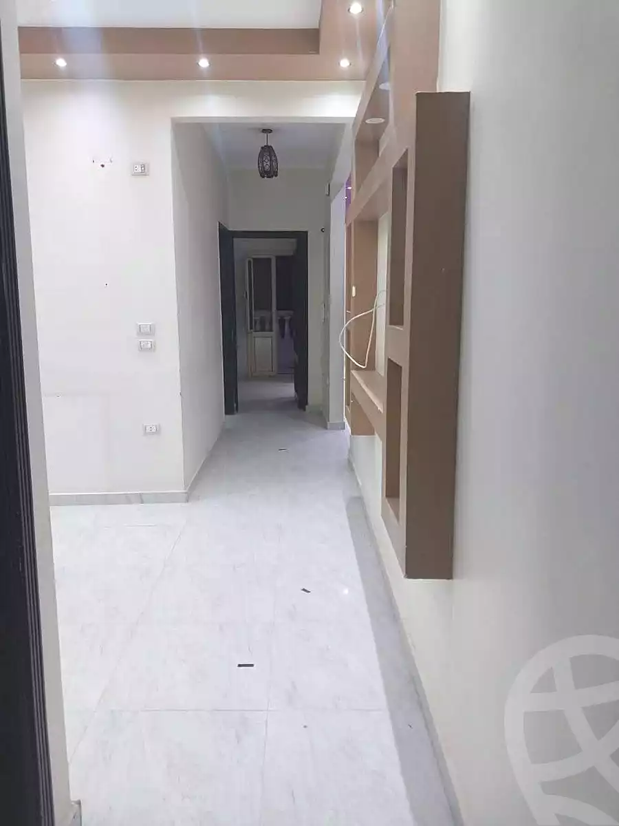 https://aqarmap.com.eg/ar/listing/6675385-for-rent-cairo-helwan-hadayek-helwan-el-eshrein-st