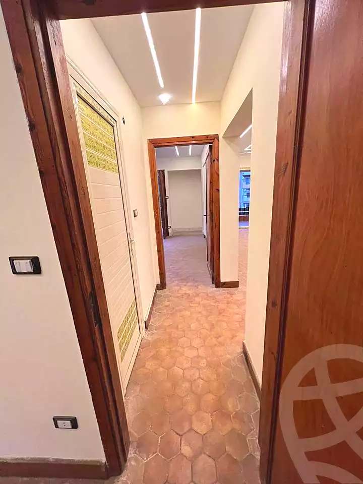 https://aqarmap.com.eg/en/listing/6675474-for-sale-alexandria-l-jmy-lbytsh-bianchiii-el-arbaeen-st